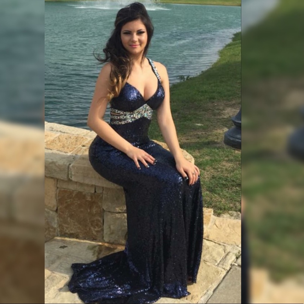 Prom dress